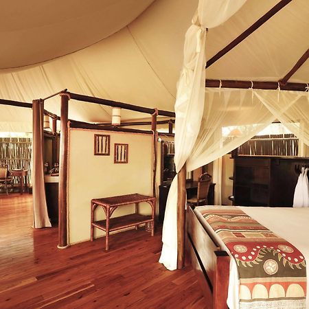 Anabezi Camp Hotel Jeki Eksteriør billede