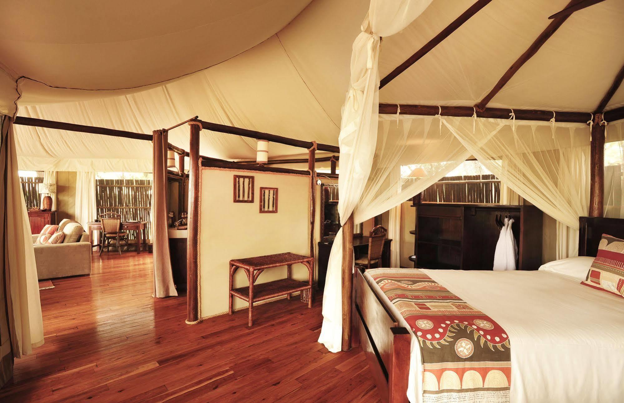 Anabezi Camp Hotel Jeki Eksteriør billede